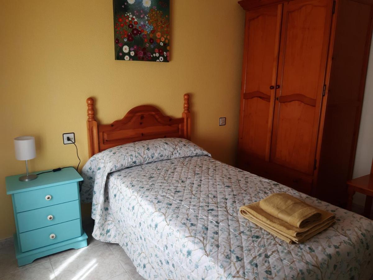 Casa El Reloj Apartment Mombeltran Ngoại thất bức ảnh